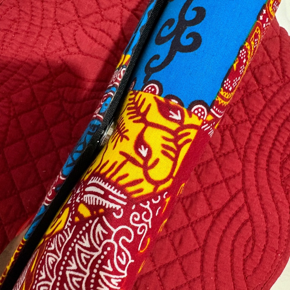 Colorful Patterned Clutch - Picture 4 of 9